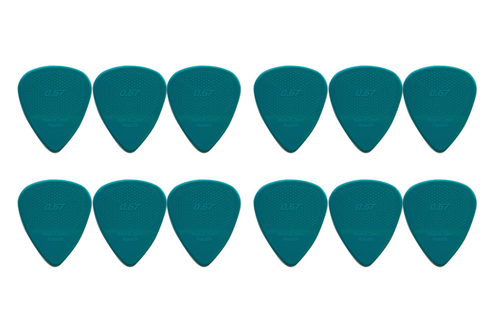 D-Grip Pick Turquoise 0.67 mm Set of 12 Nylon Janicek