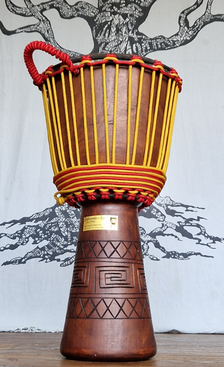 Djembe Mahagony Professional L - Petrovich Drums