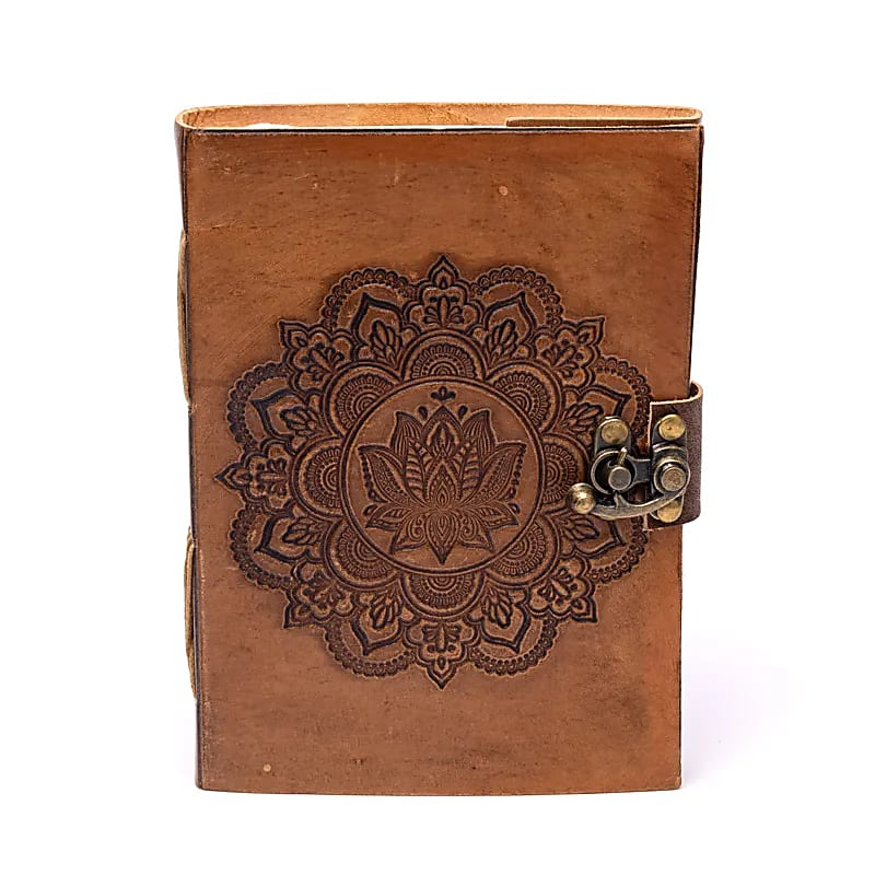 Mandala Notebook - PU leather, metal lock (18 x 13 cm)