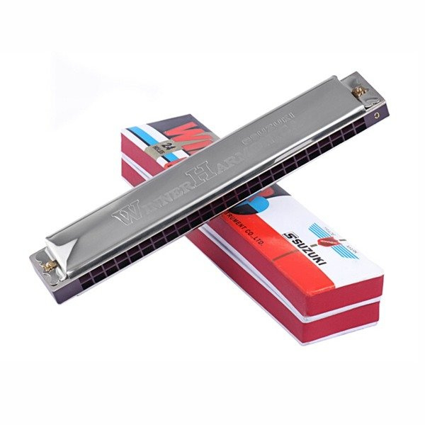 Suzuki Tremolo Harmonica Winner-24 in C tuning