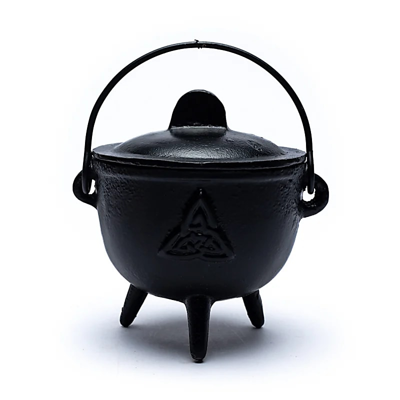 TRIQUETRA Cast Iron Cauldron (12x9.5cm)