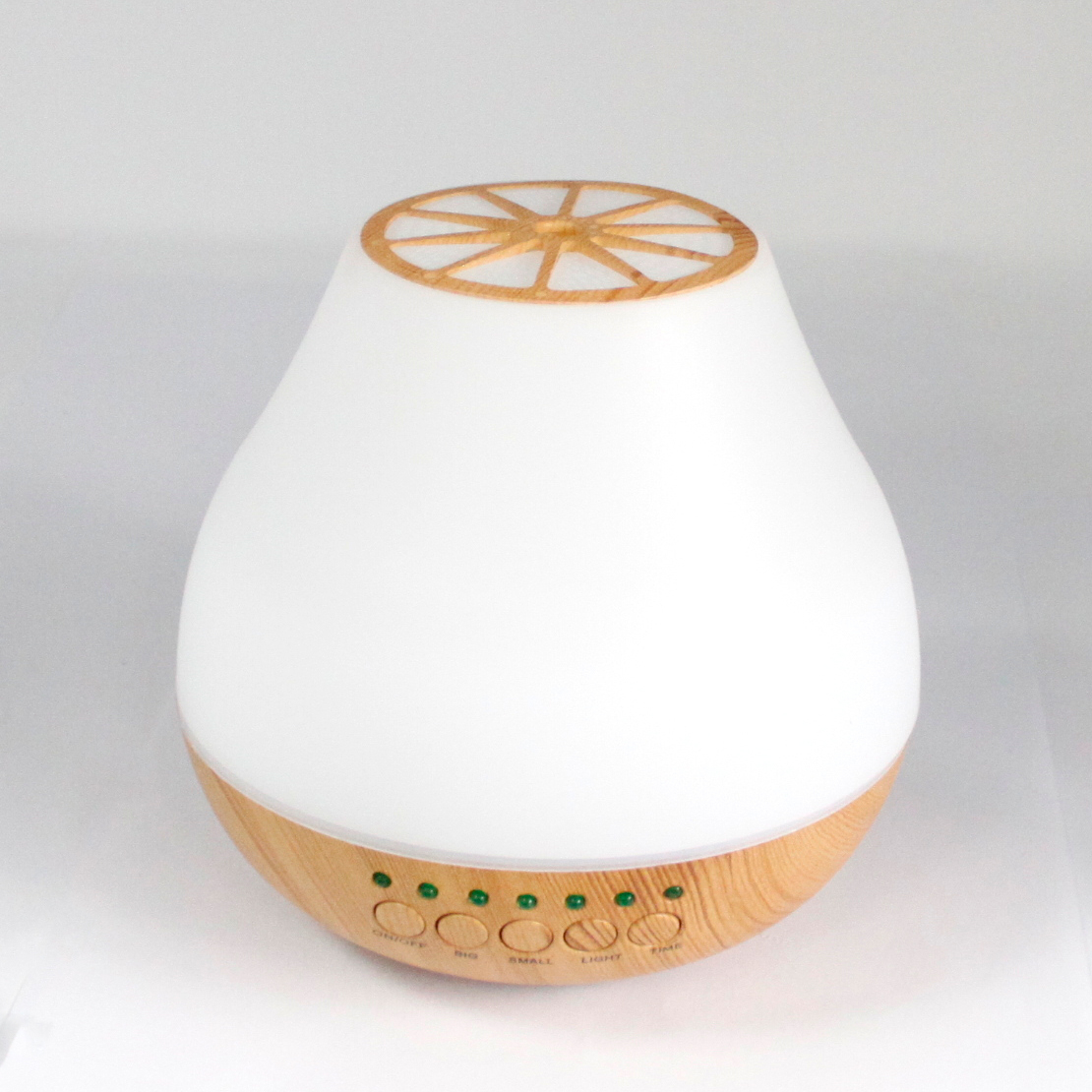 Vienna Aroma Diffuser - Bluetooth Speaker - Changing Colors - Timer